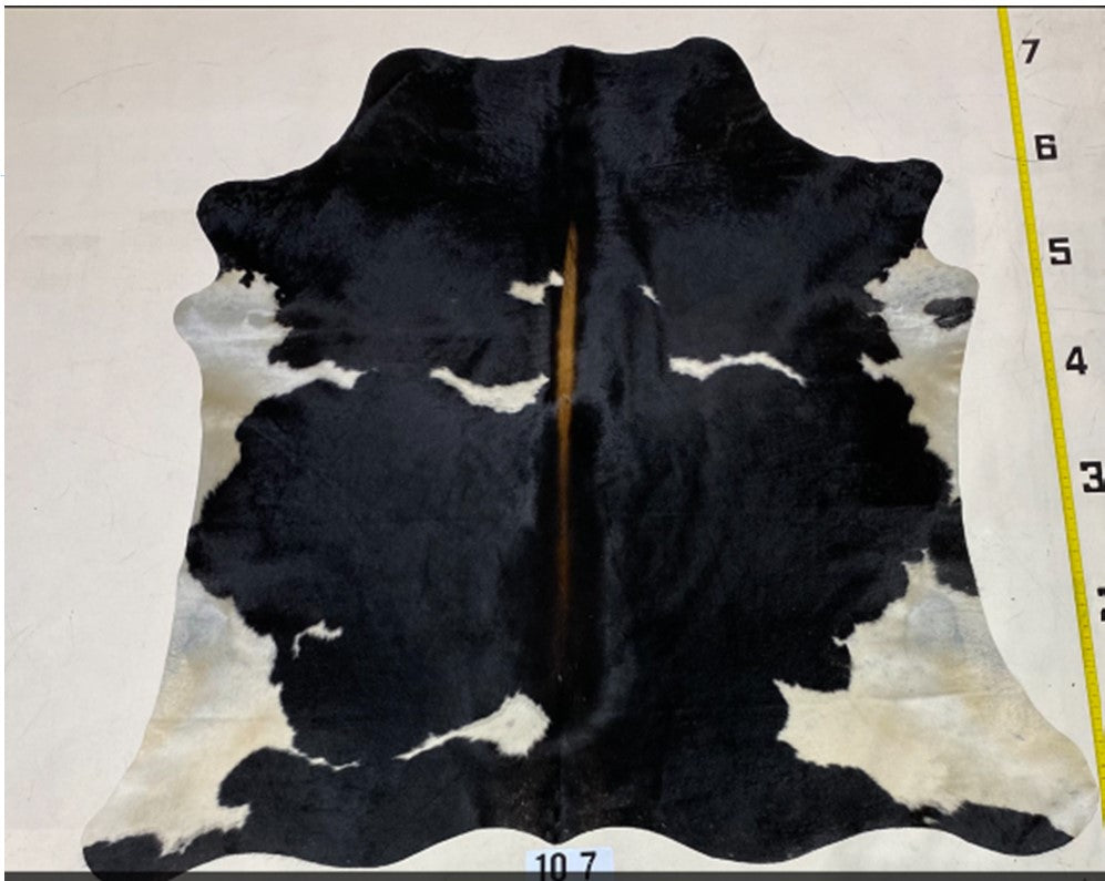 COWHIDE #107 Black and White