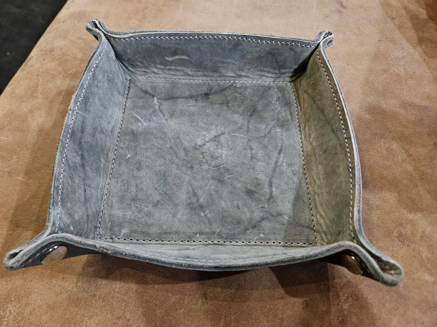 LARGE TRAY