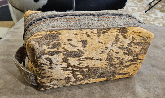 DOPP KIT - COWHIDE