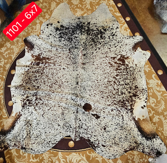 COWHIDE #1101 Salt and Pepper