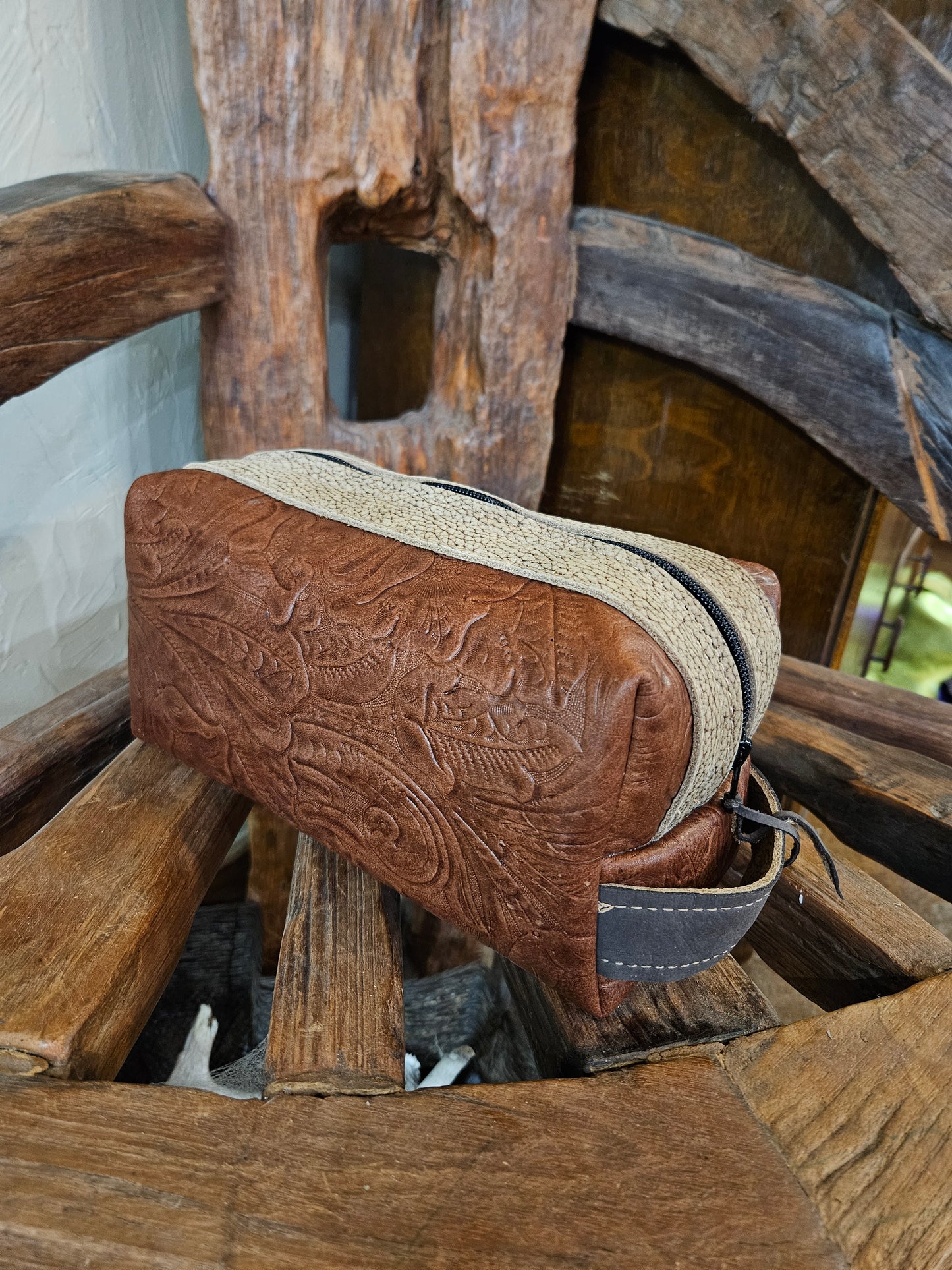 Dopp kit, travel bag