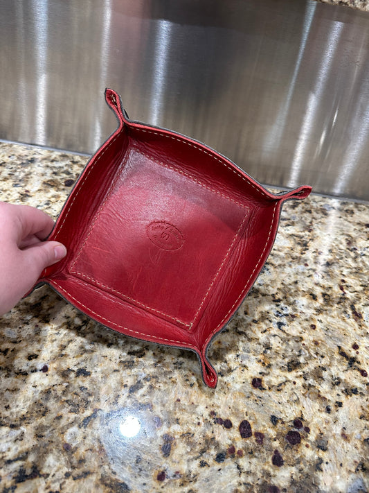 VALLET TRAYS