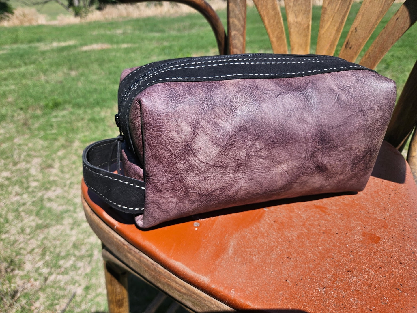 Dopp bag