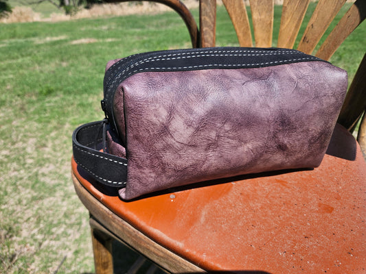 Dopp bag