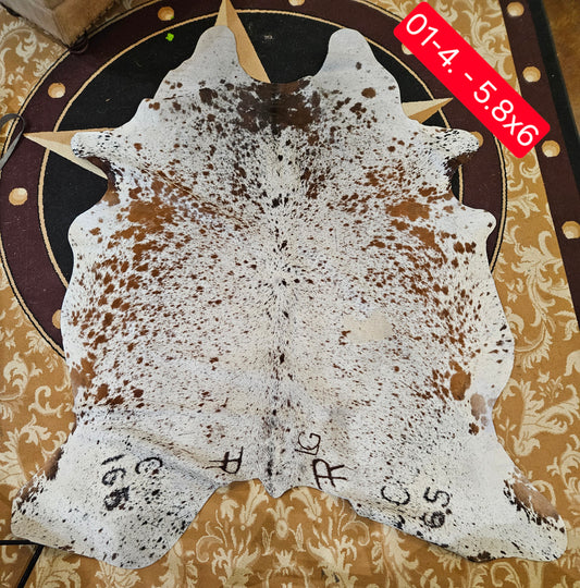 COWHIDE #01-4 Salt and Pepper
