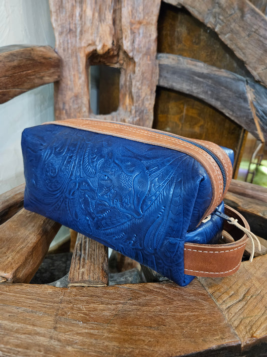 Dopp kit, travel bag