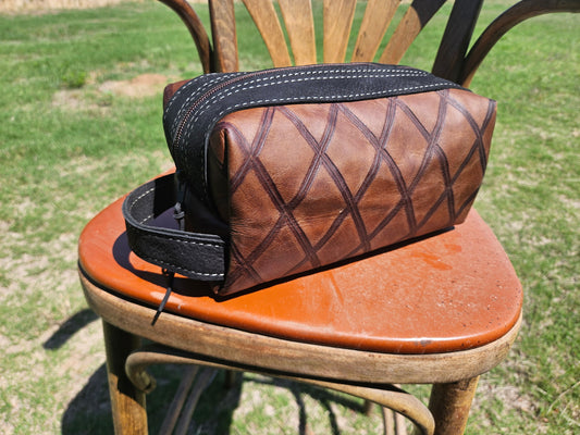 Dopp bag